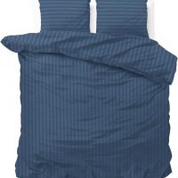Lits-jumeaux dekbedovertrek (dekbed hoes) blauw / donkerblauw gestreept met fijne strepen 240 x 220 cm