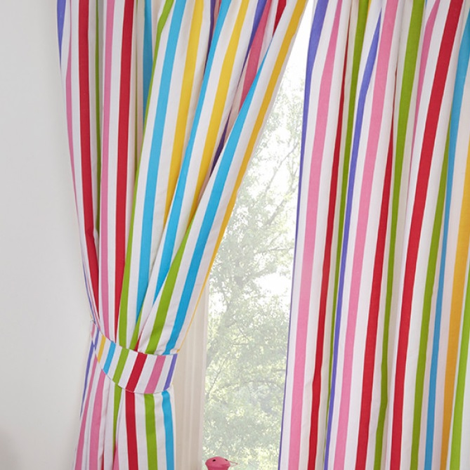 Gordijnen regenboog gestreept 168 cm breed 183 cm hoog – Kids