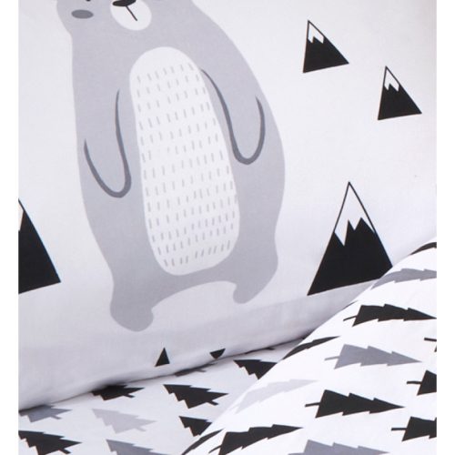 1-persoons dekbedovertrek (dekbed hoes) wit met beer (ijsbeer) / beren, kerstbomen (dennen in bos) in grijs en zwart, Scandinavisch design / retro 140x200 cm